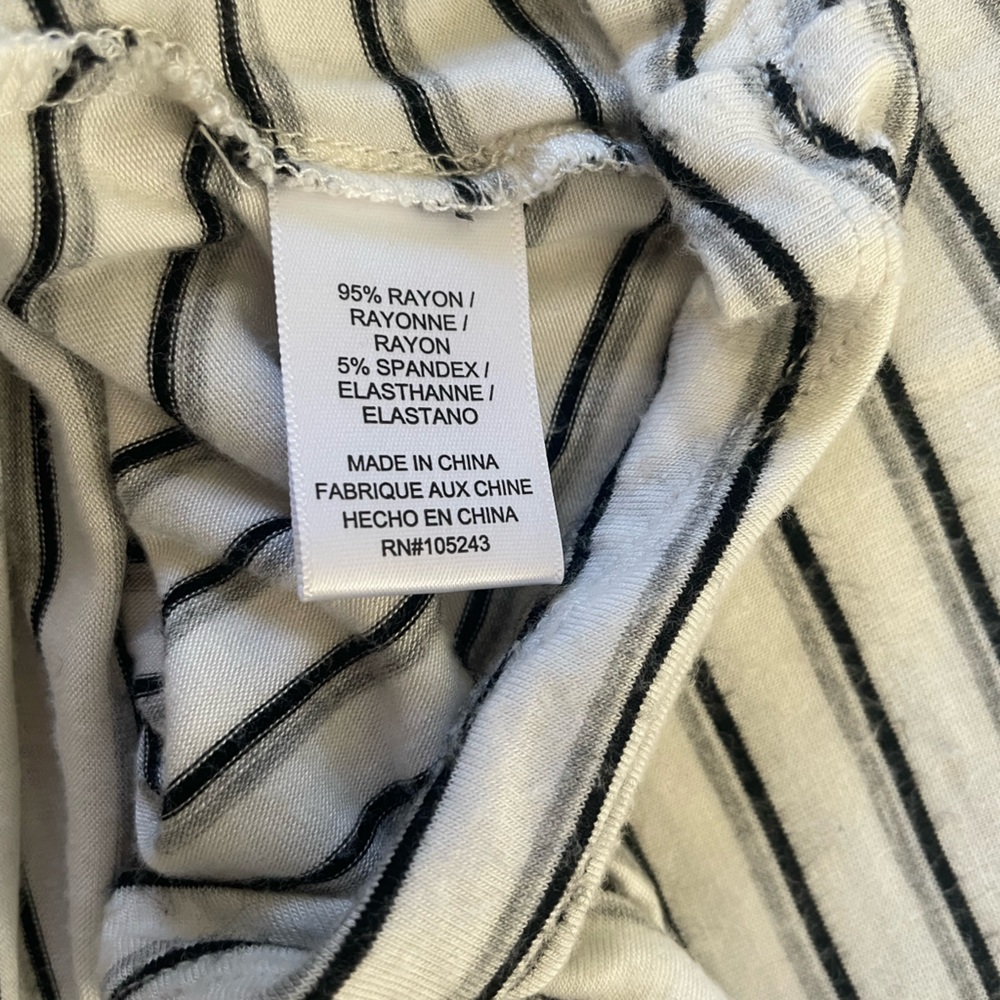Bobeau Striped Flutter Sleeve Top - Picture 6 of 6